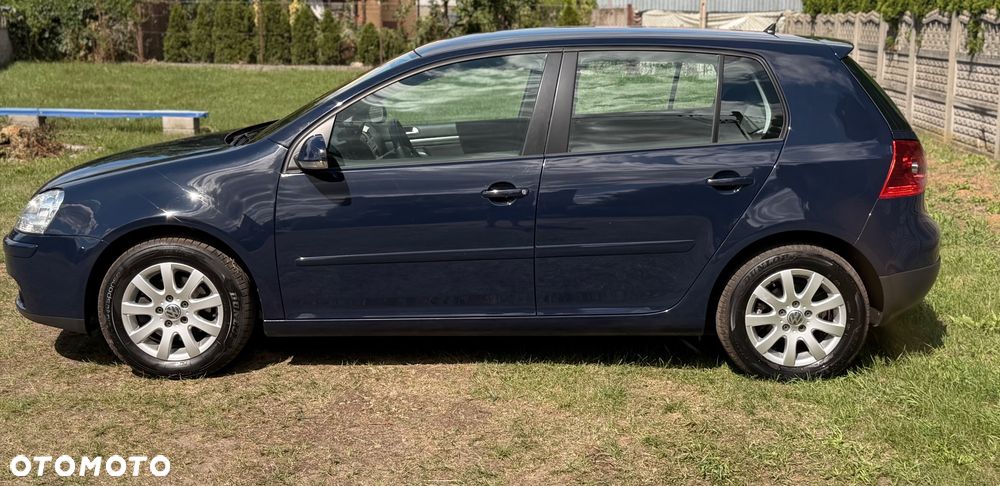 Volkswagen Golf - 10
