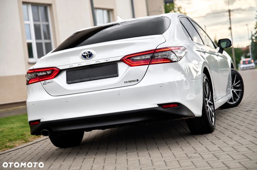 Toyota Camry 2.5 Hybrid Executive CVT - 20