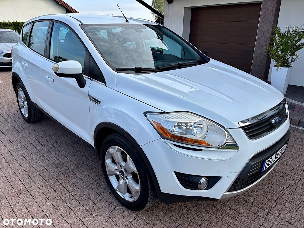Ford Kuga 2.0 TDCi 4x4 Titanium - 16