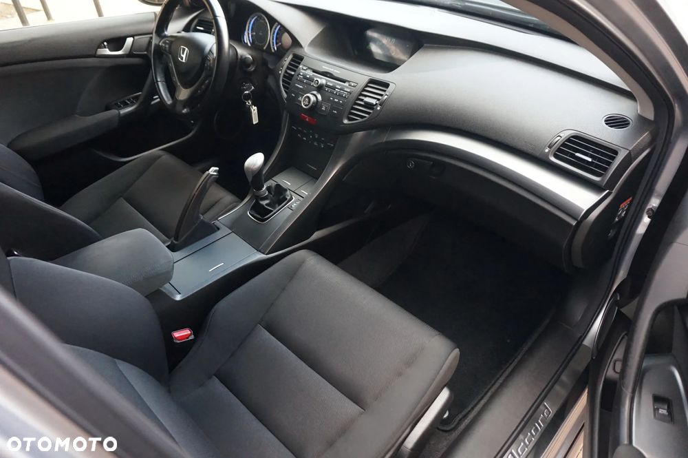 Honda Accord 2.0 Elegance Advantage - 15