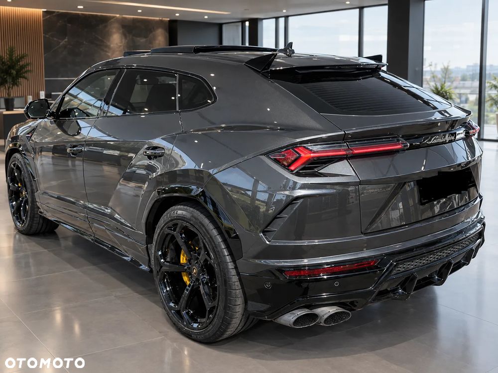 Lamborghini Urus - 2