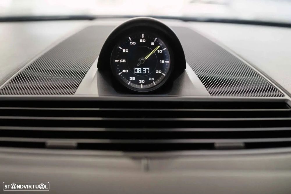 Porsche Panamera 4 E-Hybrid Platinum Edition - 18