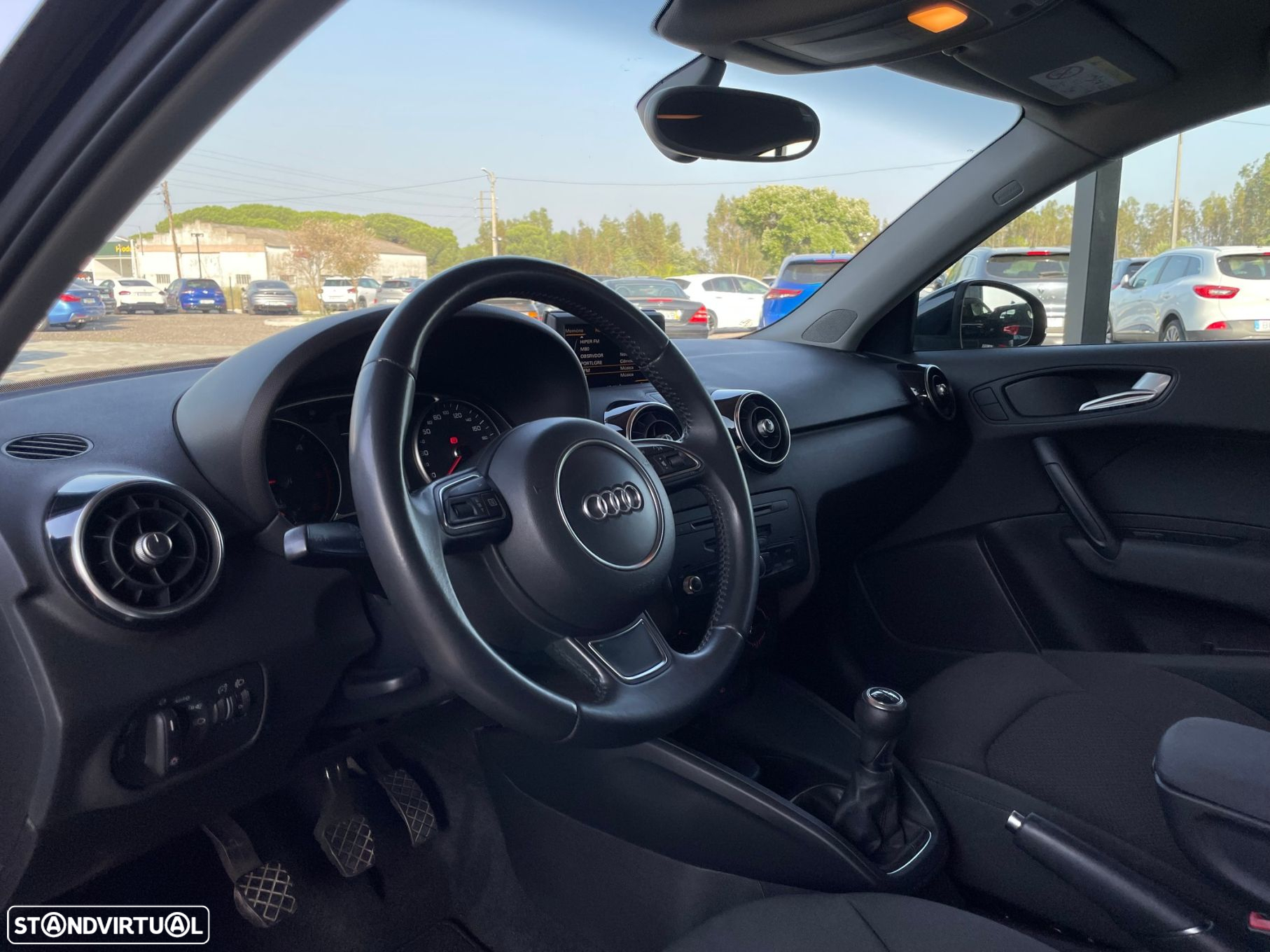 Audi A1 Sportback 1.6 TDI S-line - 12