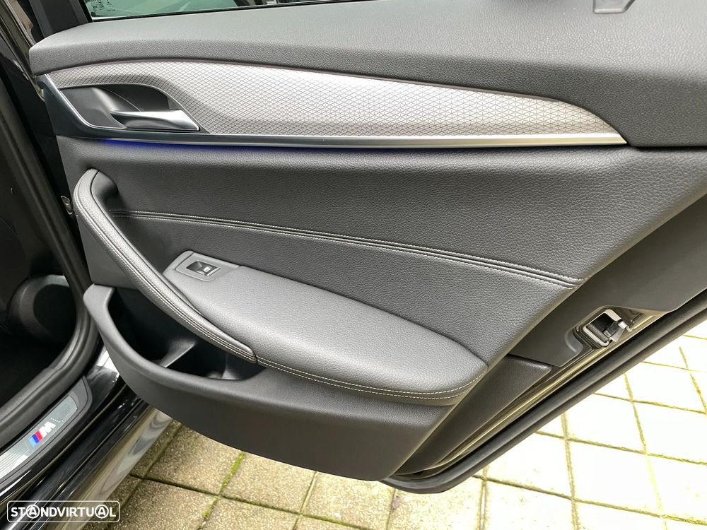 BMW 520 d Pack M Auto - 38