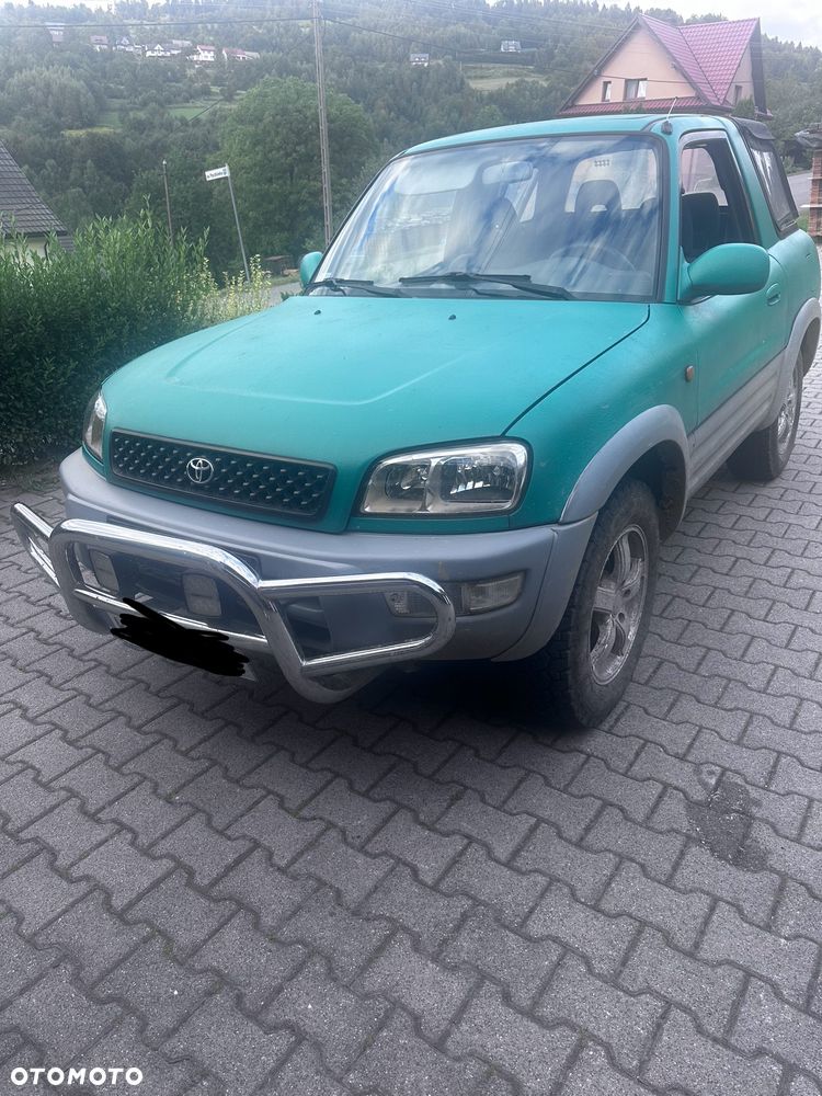 Toyota RAV4 2.0 - 3