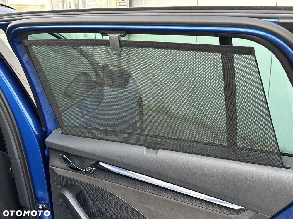 Skoda Octavia 2.0 TDI RS DSG - 32