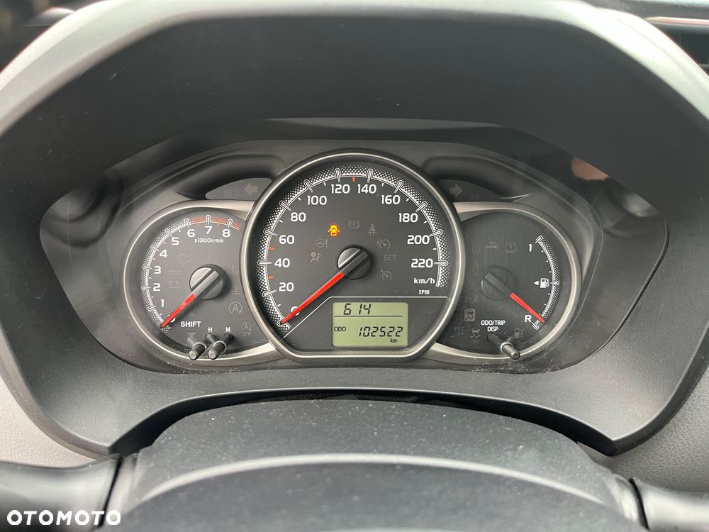 Toyota Yaris 1.33 VVT-i Life - 18