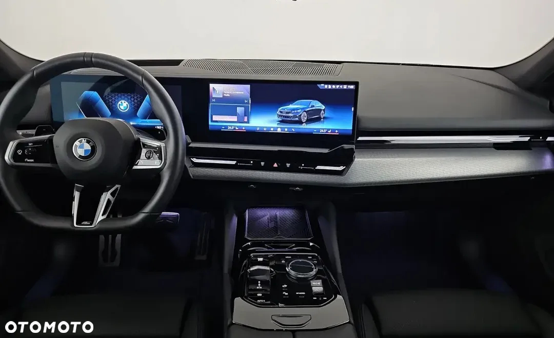 BMW Seria 5 520d xDrive mHEV M Sport - 8