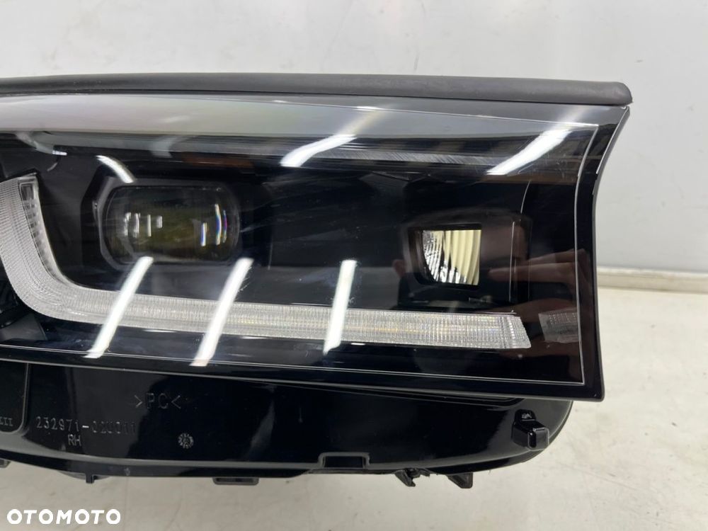 Lampa reflektor BMW 5 G30 G31 LCI LIFT 20-24r. prawa przednia FULL LED Adaptive Europa BLACK czarna - 11
