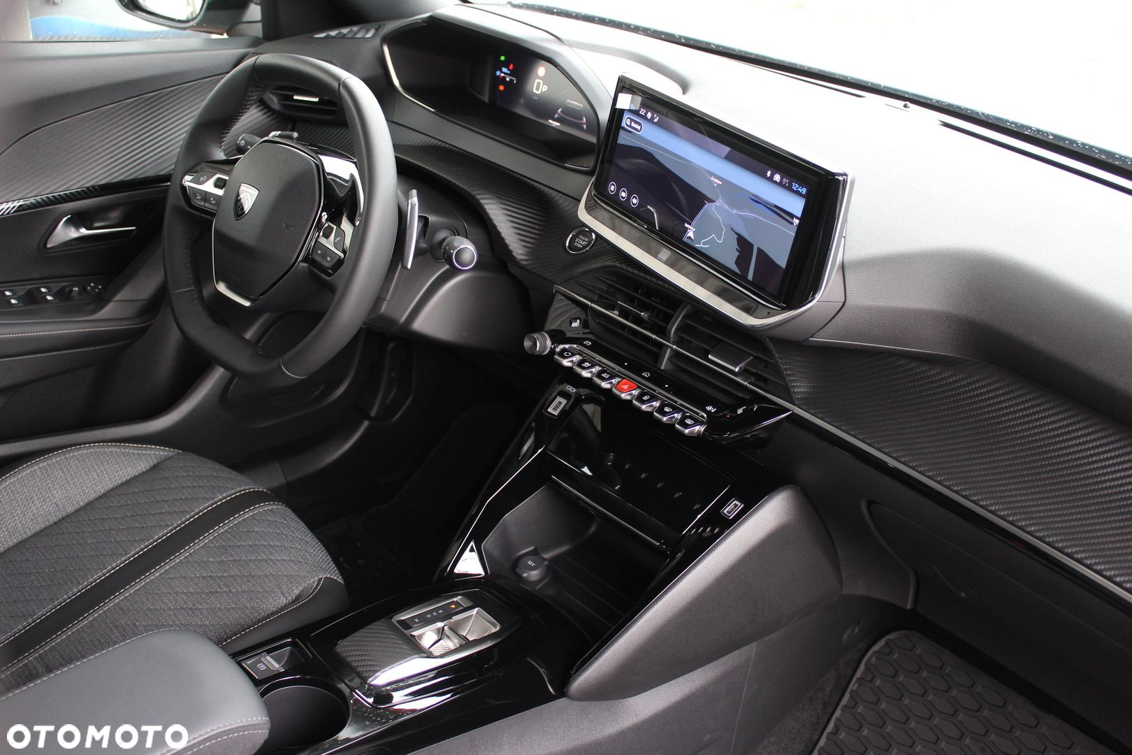 Peugeot 2008 - 14