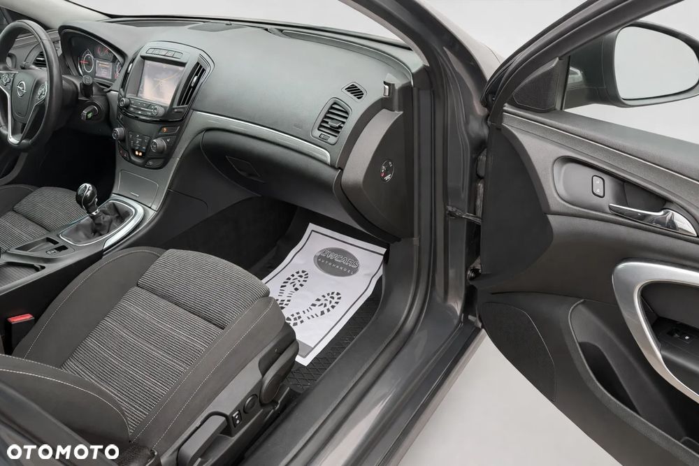 Opel Insignia 2.0 CDTI Cosmo S&S - 20