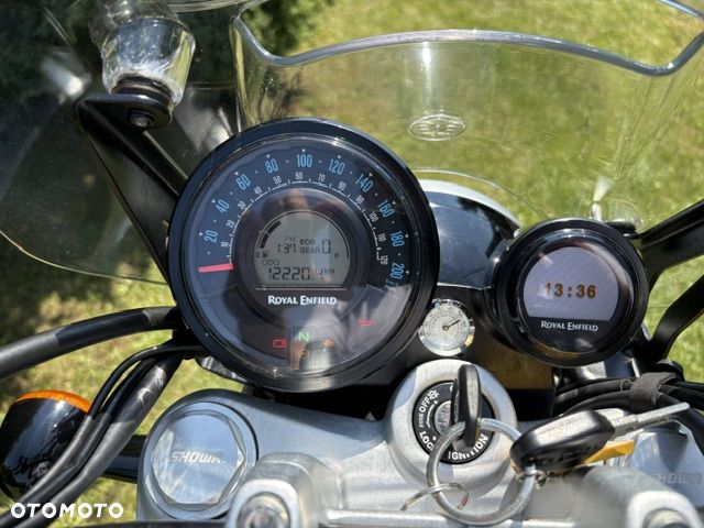 Royal Enfield Super Meteor - 10