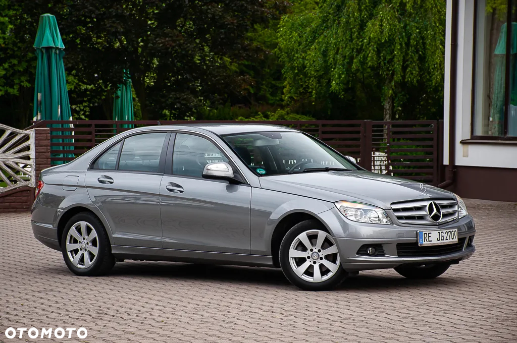 Mercedes-Benz Klasa C 180 Kompressor Avantgarde - 26