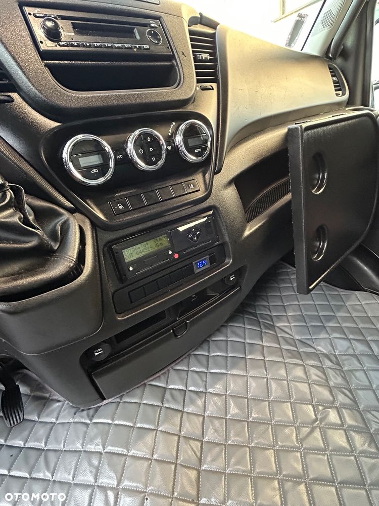 Iveco Daily - 10