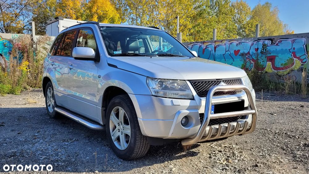 Suzuki Grand Vitara - 2