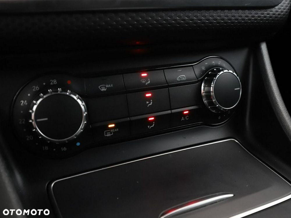 Mercedes-Benz Klasa A 180 (BlueEFFICIENCY) 7G-DCT Style - 27