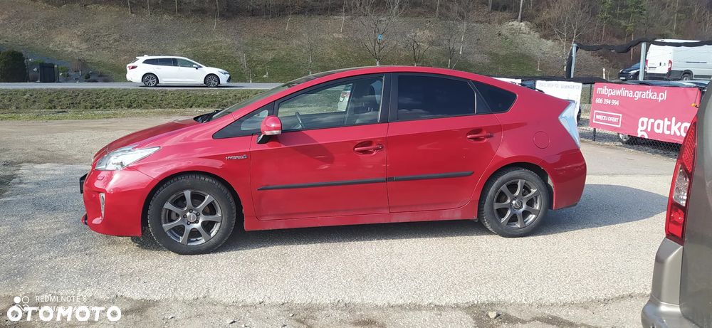 Toyota Prius 1.8 Hybrid Premium - 3