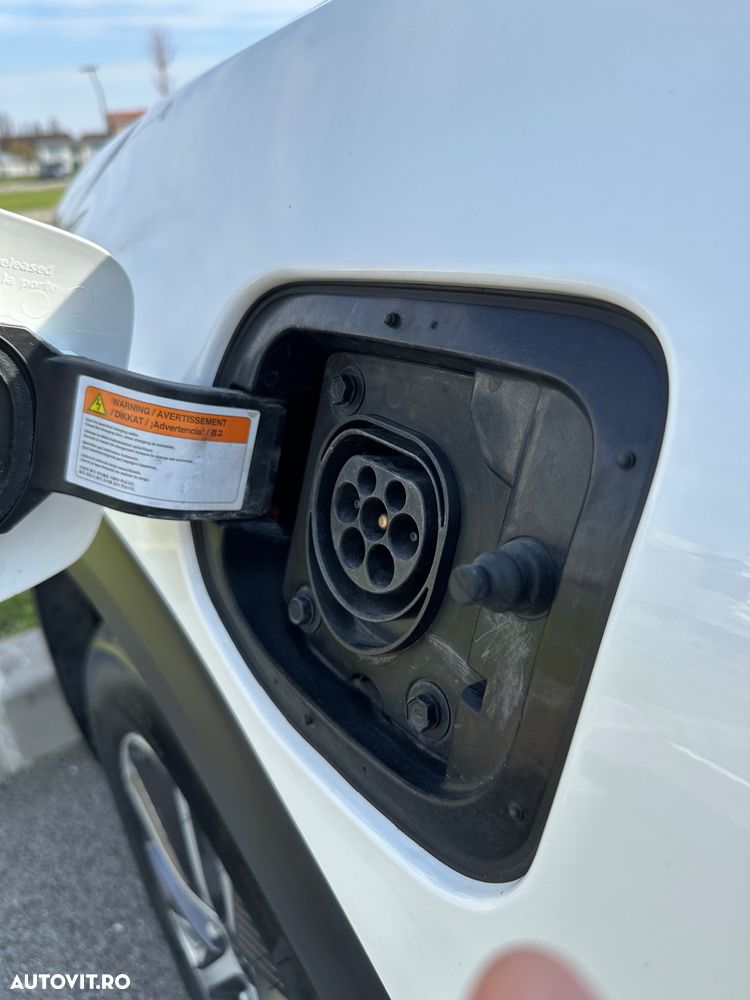 Kia Niro 1.6 GDI PHEV 2WD OPF Aut. Edition 7 - 27