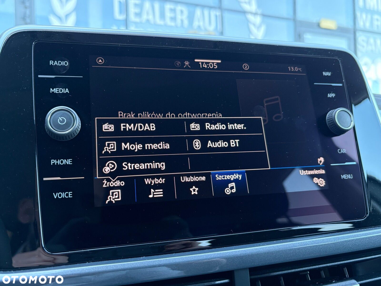 Volkswagen T-Roc 1.5 TSI Style DSG - 32