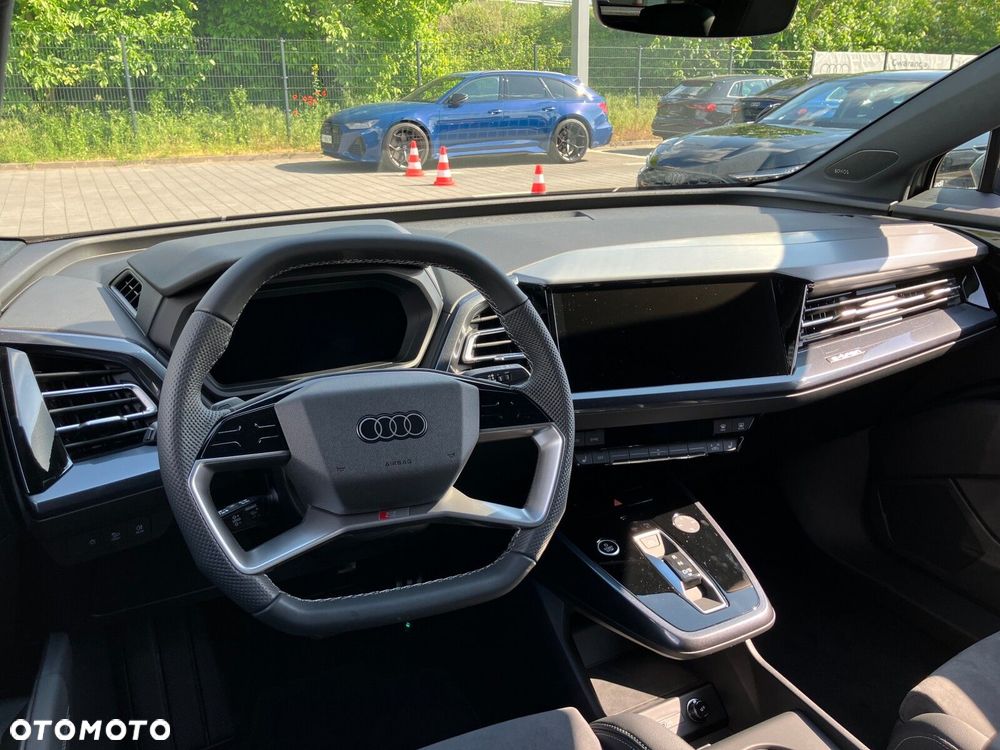 Audi Q4 e-tron 45 82kWh - 10