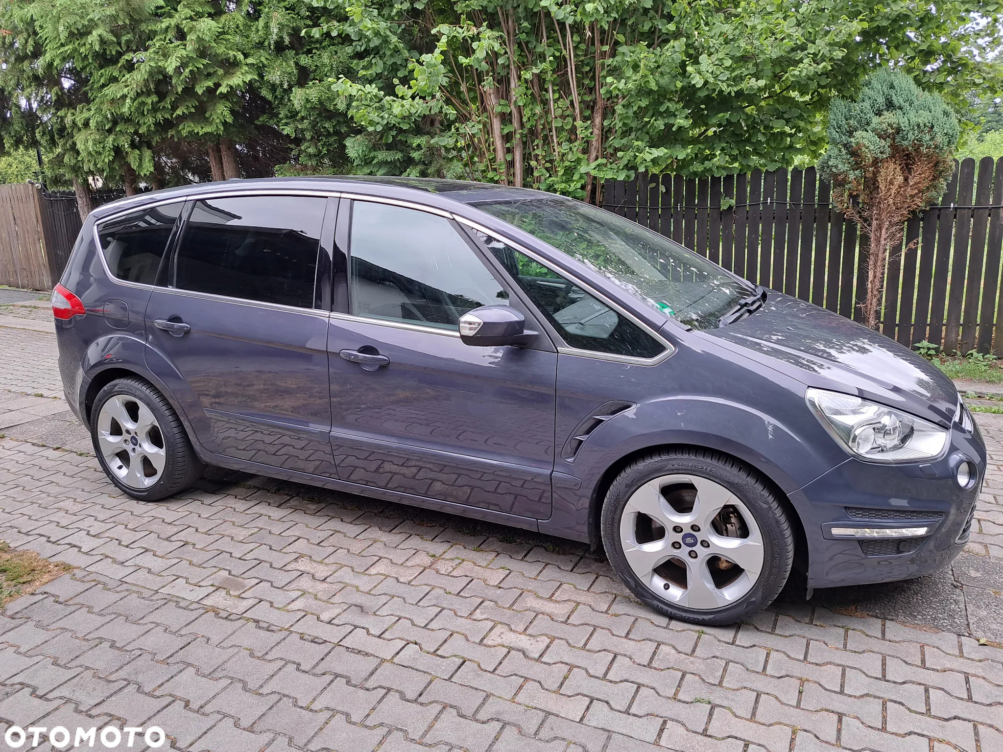 Ford S-Max - 10