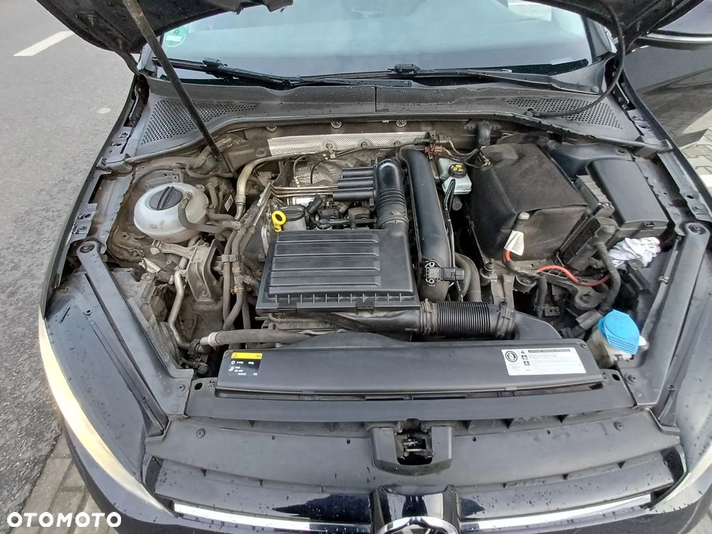 Volkswagen Golf 1.4 TSI BMT Comfortline - 12
