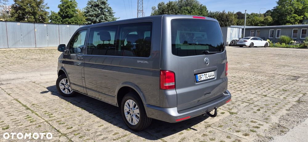 Volkswagen Multivan - 28