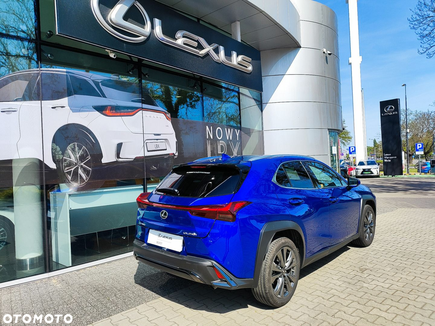 Lexus UX - 13