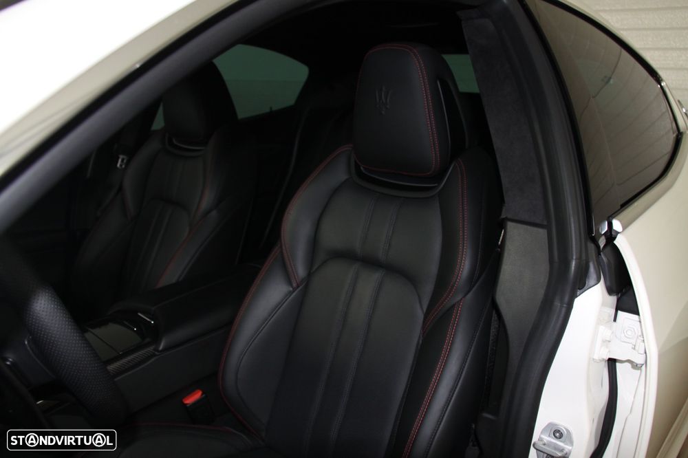 Maserati Ghibli - 26