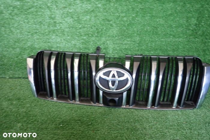 TOYOTA LAND CRUISER J150 09-13 atrapa grill - 3