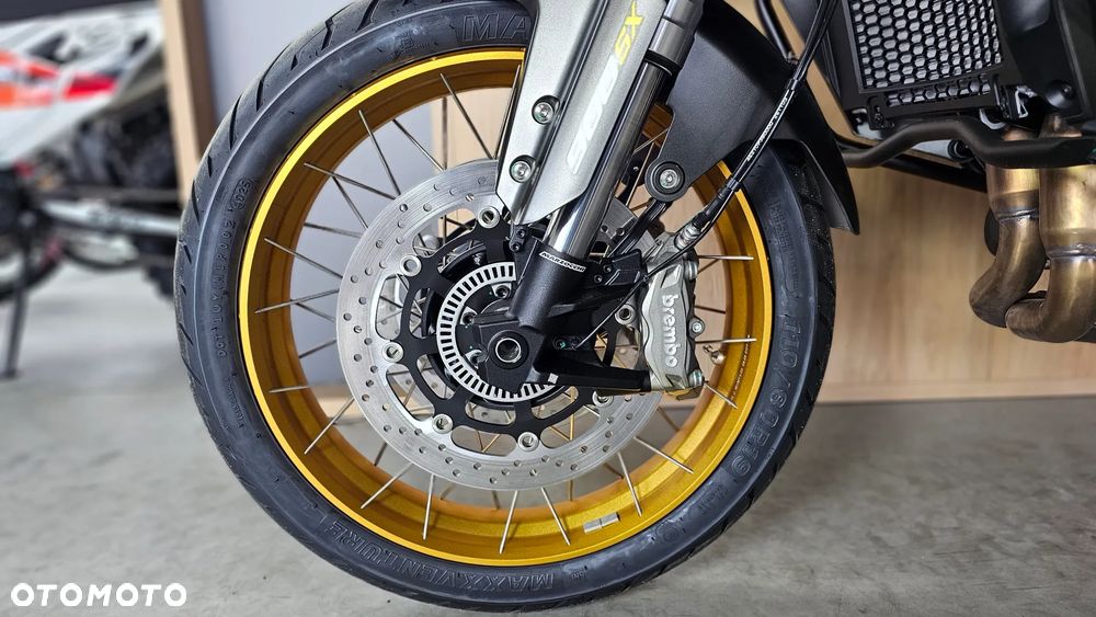 QJMOTOR SRT900SX - 20