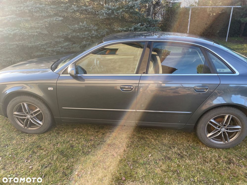 Audi A4 Limousine 2 - 3