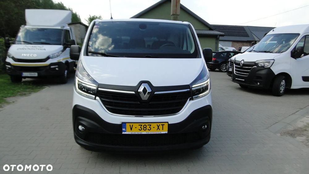 Renault Trafic - 2