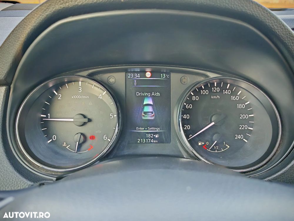 Nissan Qashqai 1.5 DCI VISIA - 14