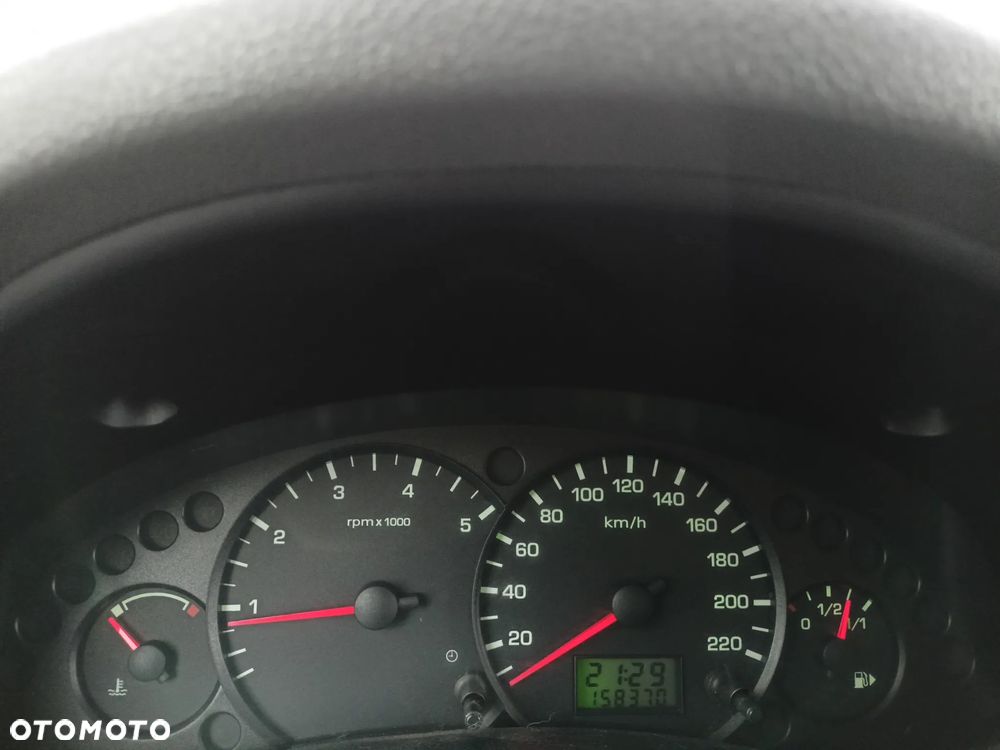 Ford Transit Connect 220 LWB VAN - 16