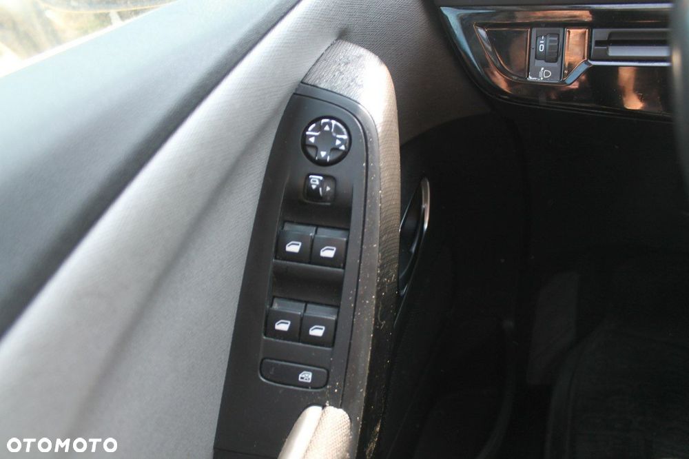Citroën C4 Grand Picasso - 14