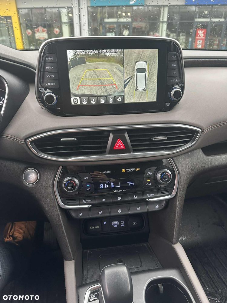 Hyundai Santa Fe - 10