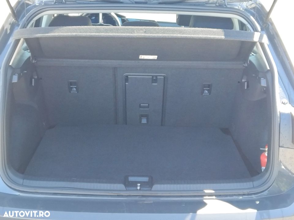 Volkswagen Golf 2.0 TDI Life - 25