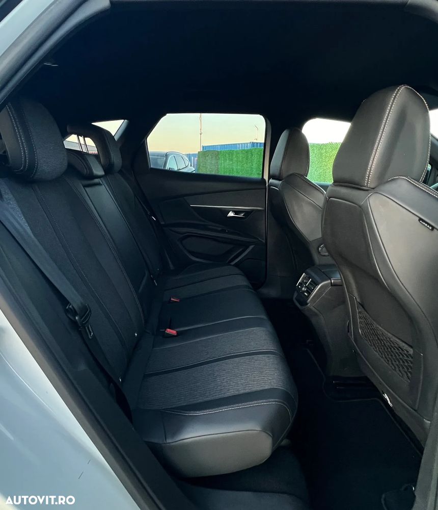 Peugeot 3008 1.6 BlueHDI S&S EAT6 GT-Line - 17