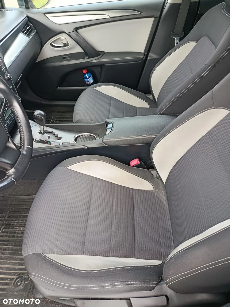Toyota Avensis 2.0 Prestige MS - 13