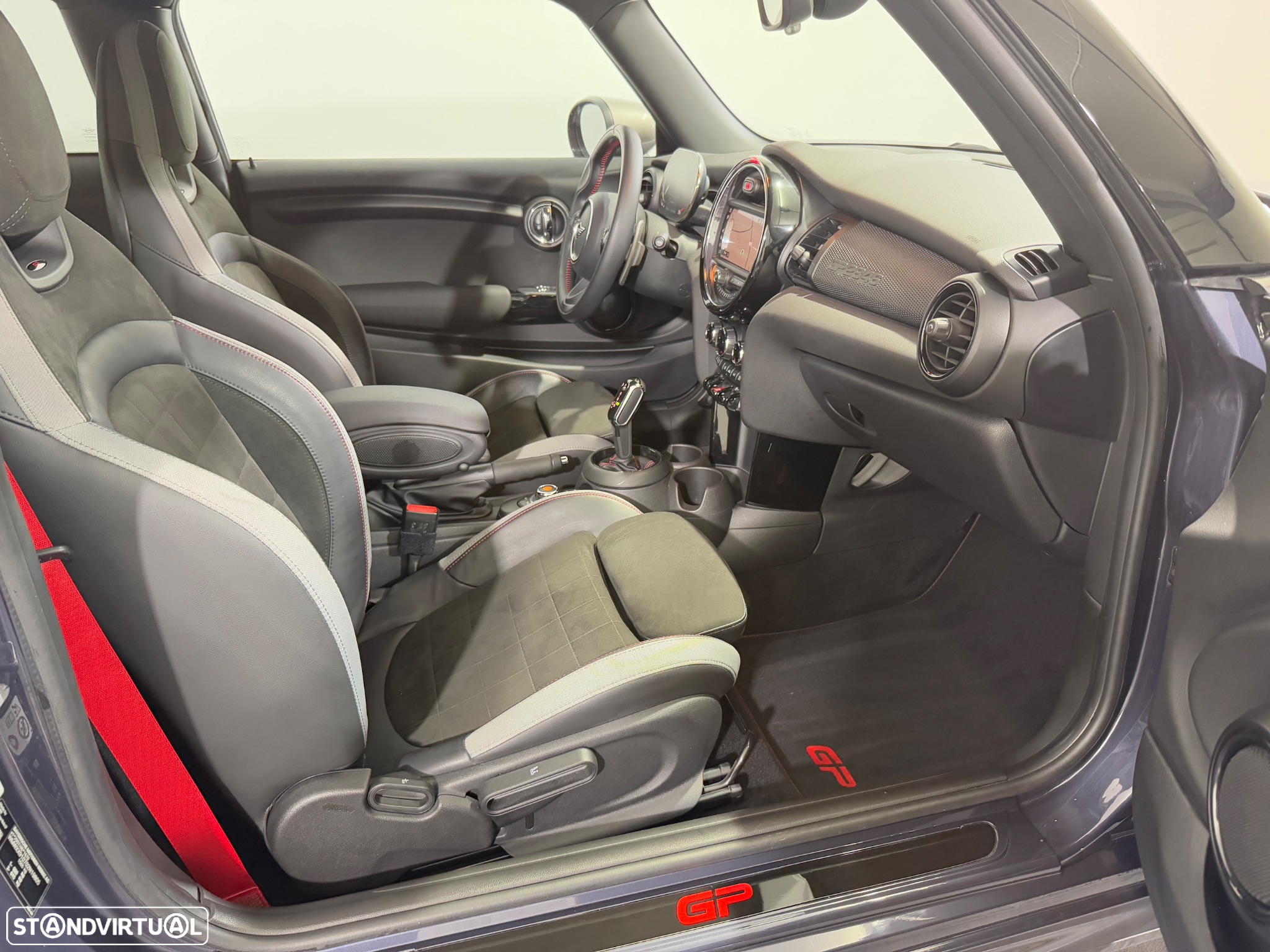 MINI 3 Portas John Cooper Works GP Aut. - 22