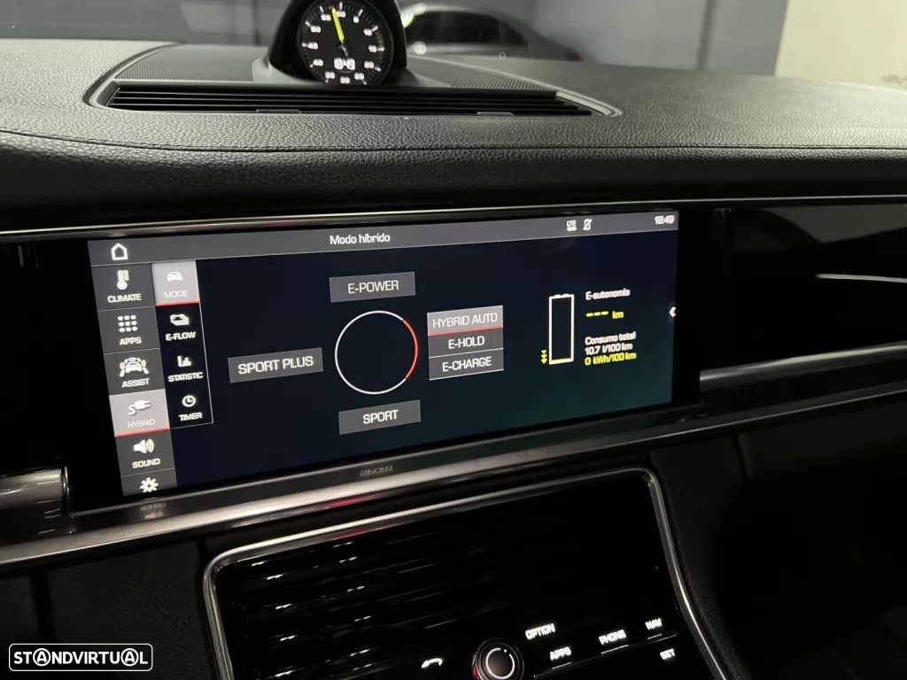 Porsche Panamera 4 E-Hybrid Executive - 35
