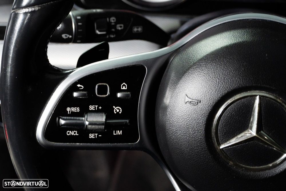 Mercedes-Benz E 220 d Avantgarde - 14