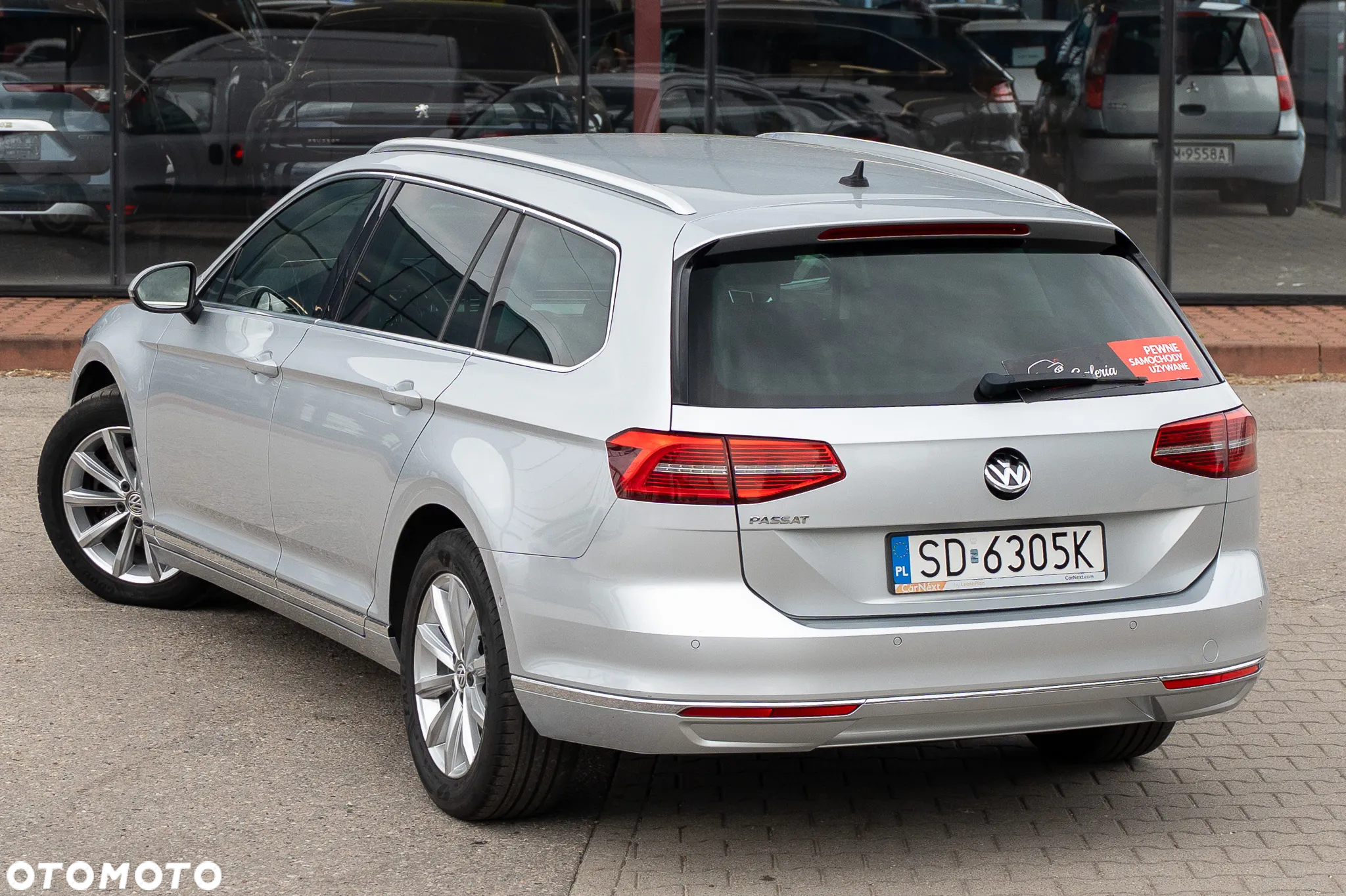Volkswagen Passat 2.0 TDI BMT Comfortline - 11