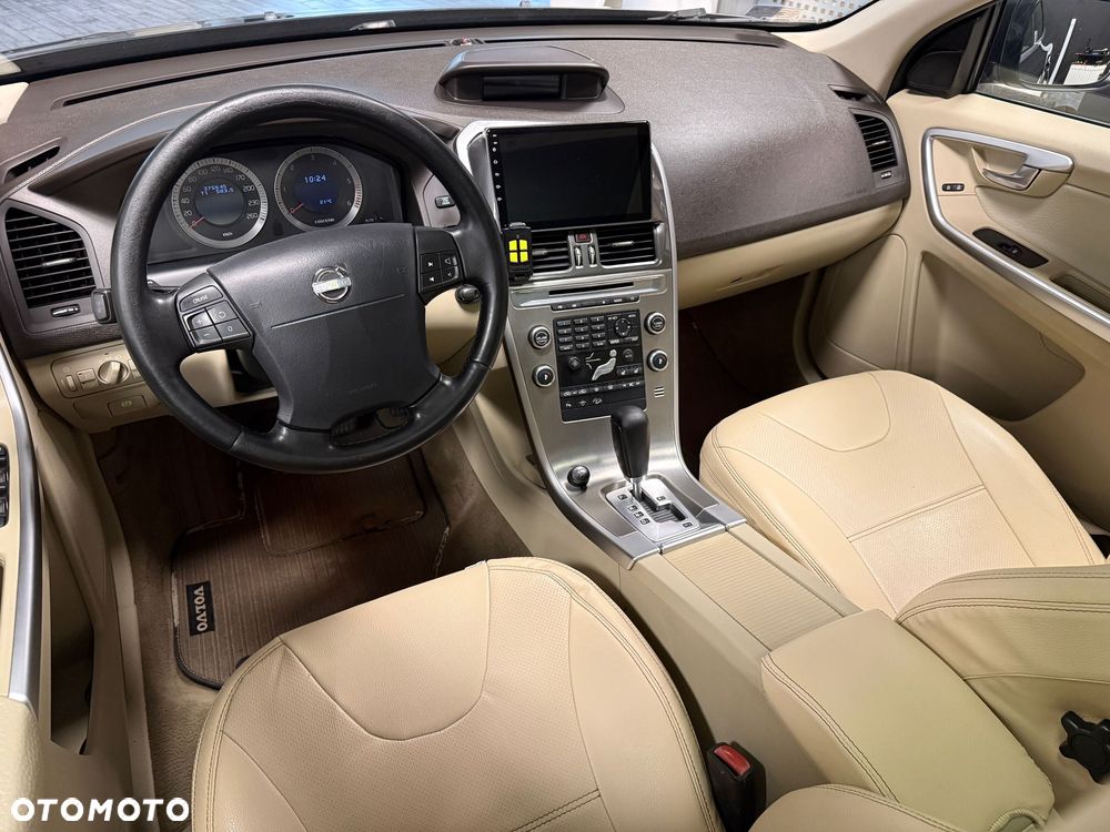 Volvo XC 60 - 6