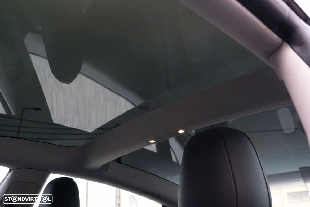 Tesla Model 3 Long Range Tração Traseira - 19