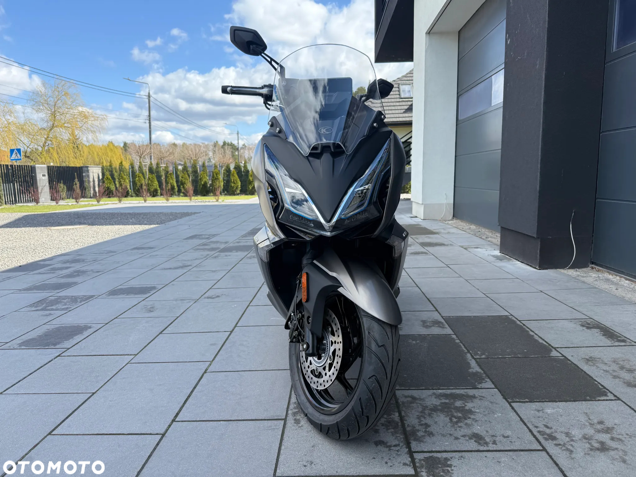 Kymco Downtown - 13