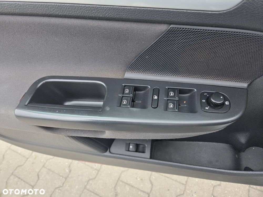 Volkswagen Golf 1.6 United - 18