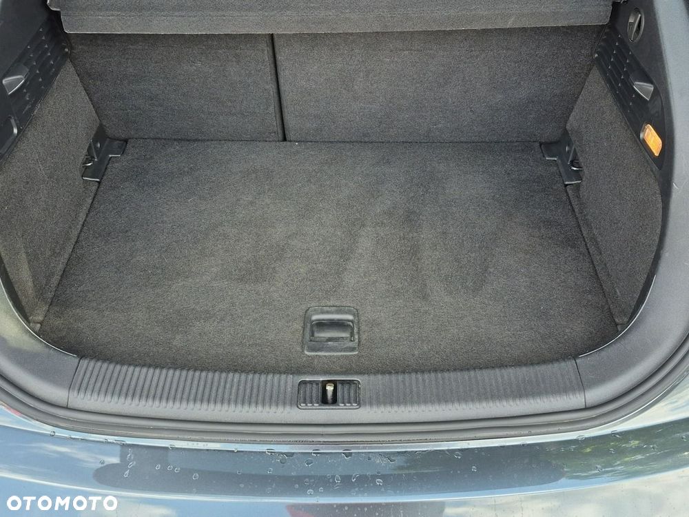 Audi A1 3-drzwiowe 1.6 TDI S tronic S line Sportpaket - 23