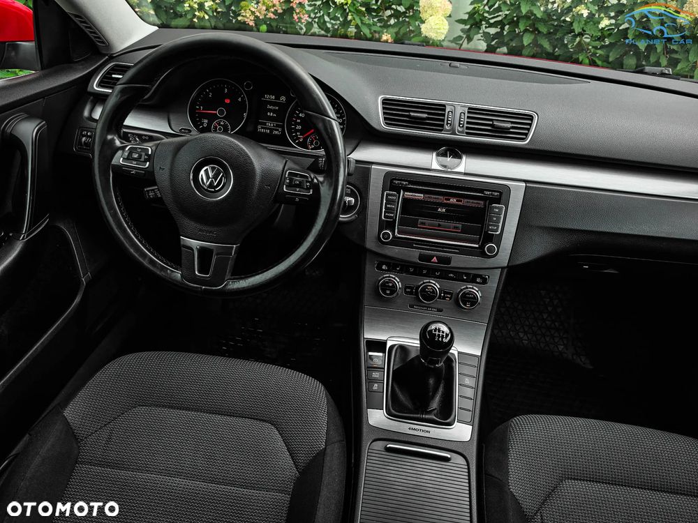 Volkswagen Passat 2.0 TDI 4Motion BlueMotion Technol Trendline - 21